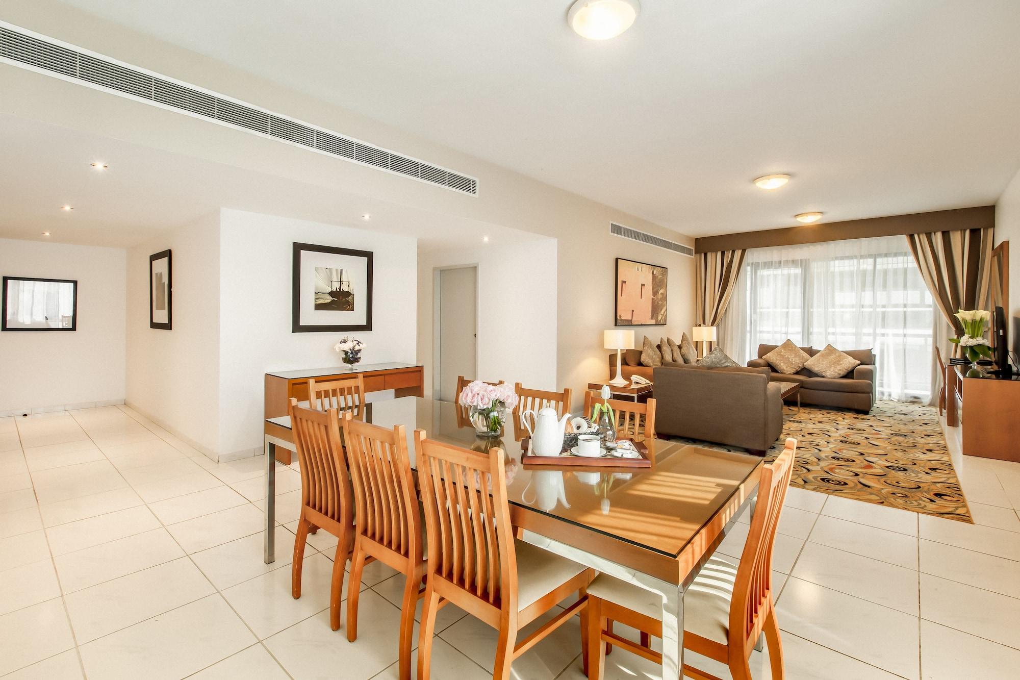דובאי Golden Sands Hotel Apartments מראה חיצוני תמונה