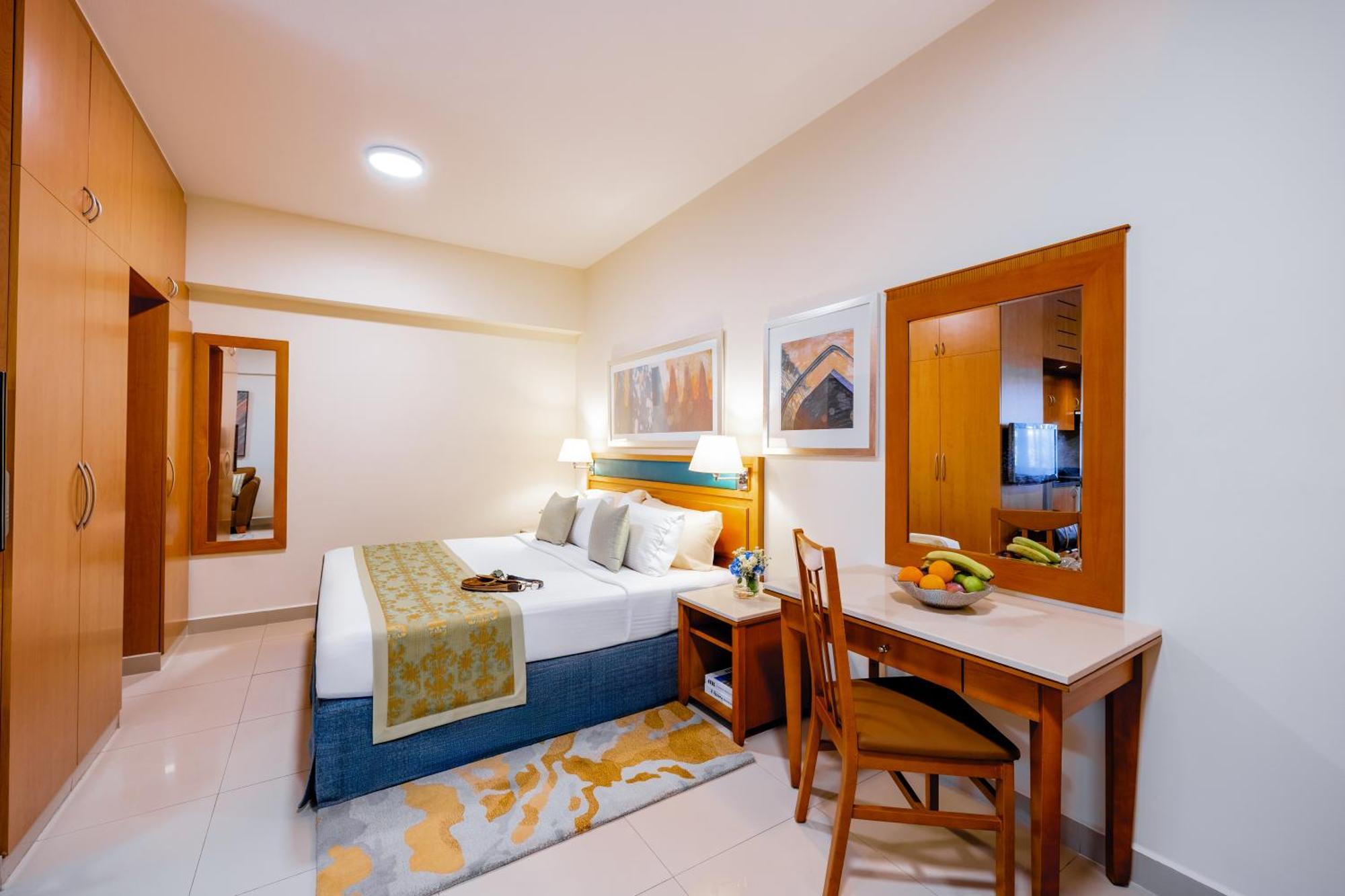 דובאי Golden Sands Hotel Apartments מראה חיצוני תמונה